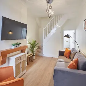 https://fountains-cottage-guisborough.yorkshirehotels.net